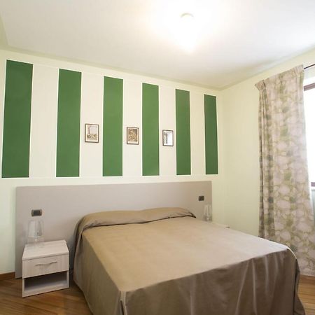 B&B La Frola Baldissero Torinese ภายนอก รูปภาพ