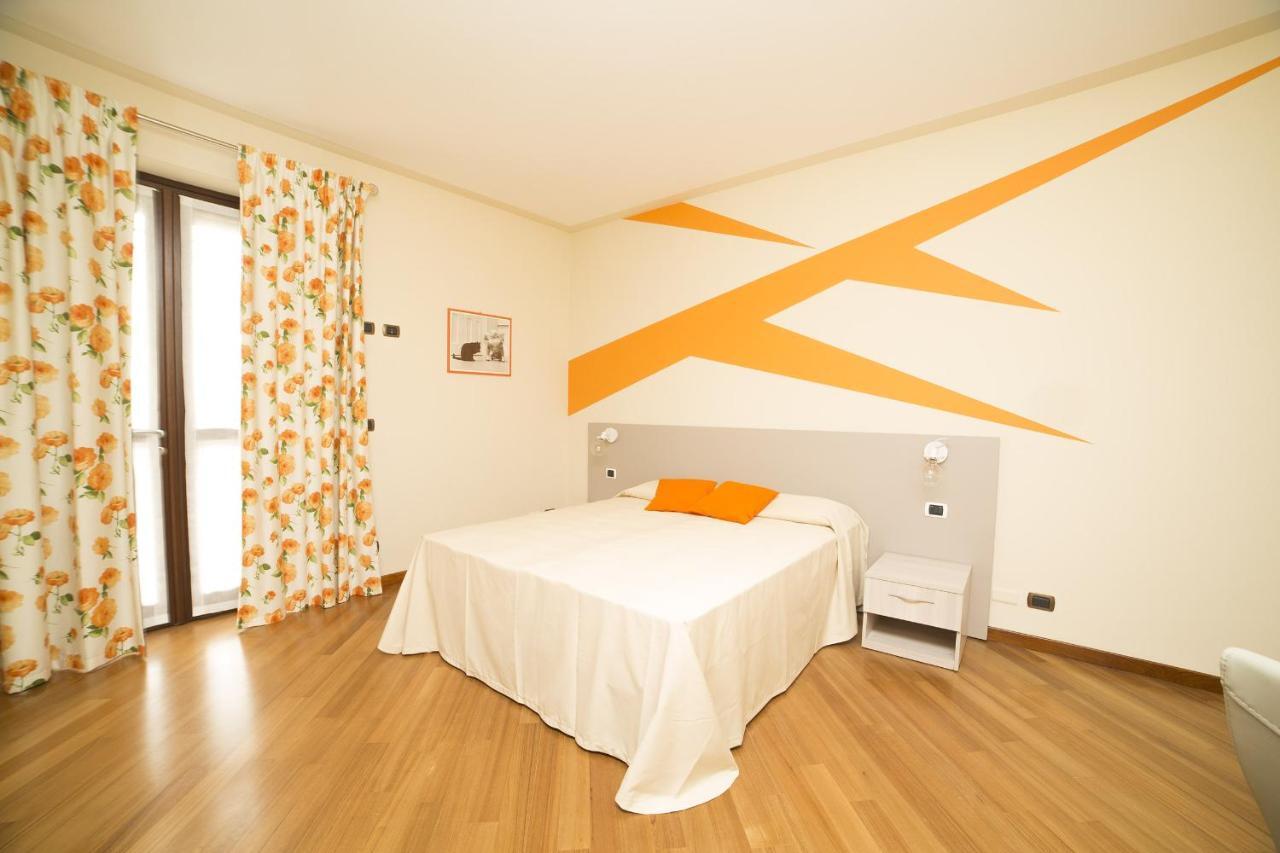 B&B La Frola Baldissero Torinese ภายนอก รูปภาพ